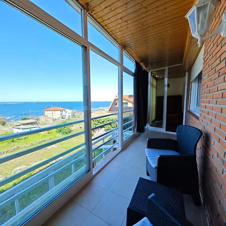 Vistas Al Mar Piscina Apartment
